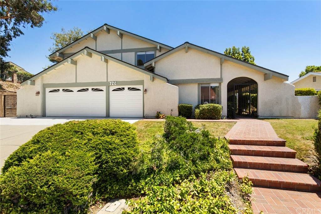 726 Whitewing Lane - Photo 1