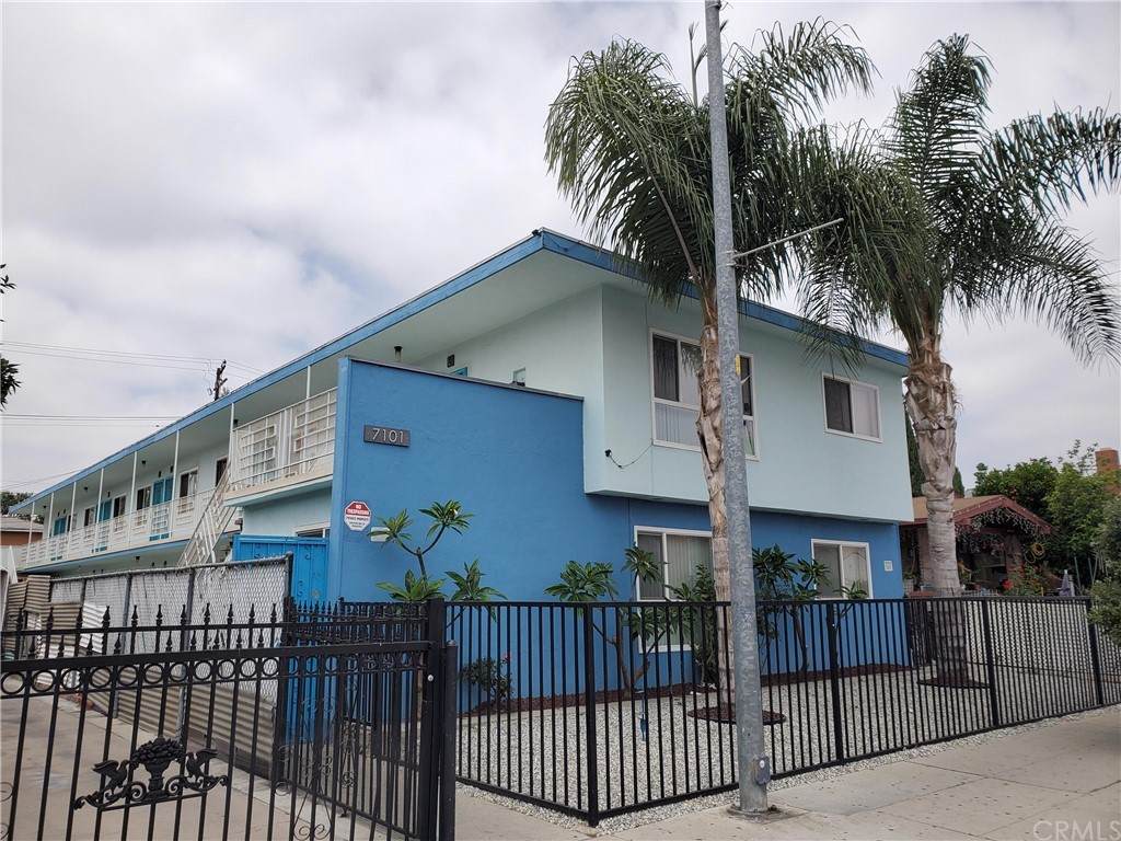 7101 Rugby Avenue - Photo 1