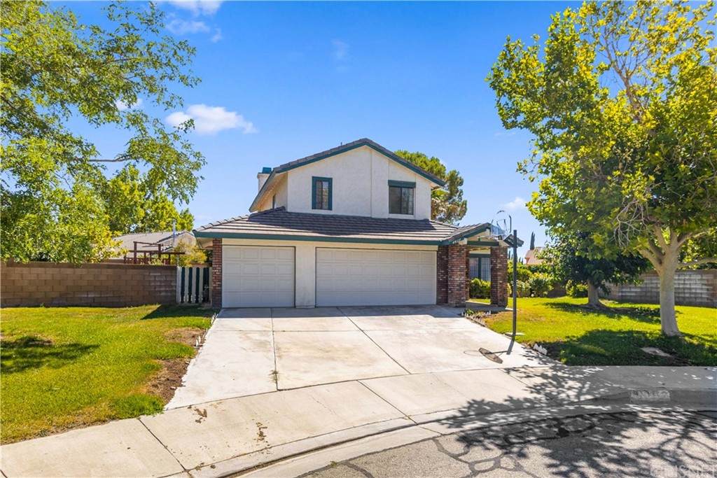 44117 Ruthron Avenue - Photo 1