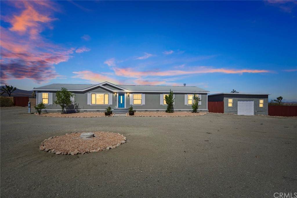 13110 Azure View Road - Photo 1