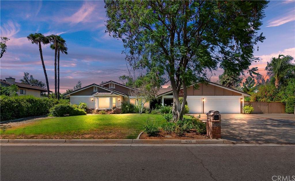 1035 Tiger Tail Drive - Photo 1