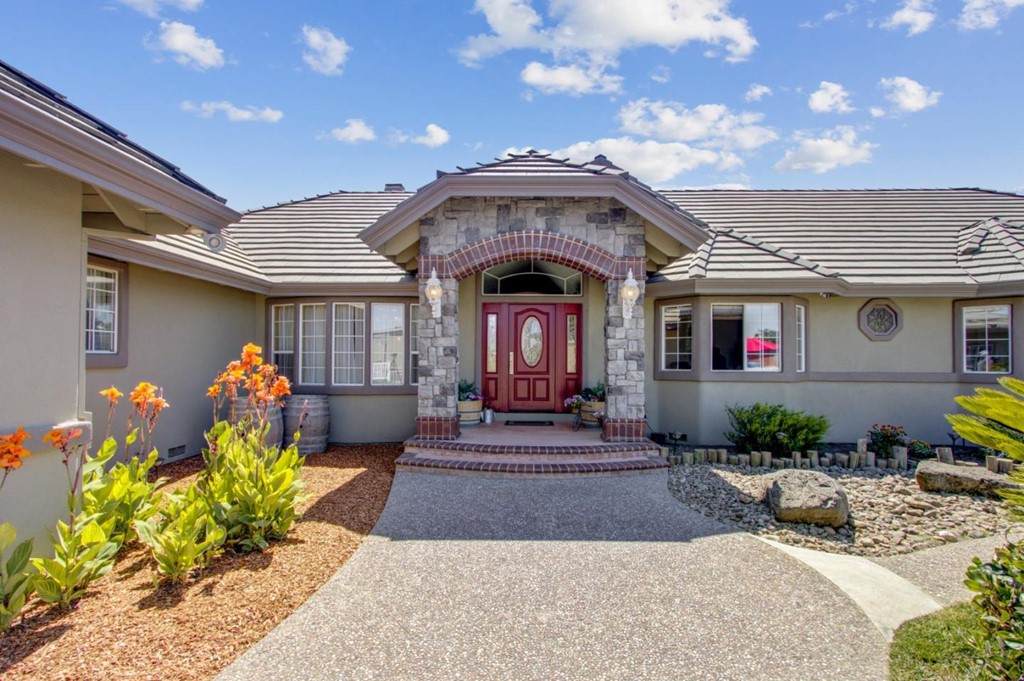 160 Tevis Trail - Photo 1