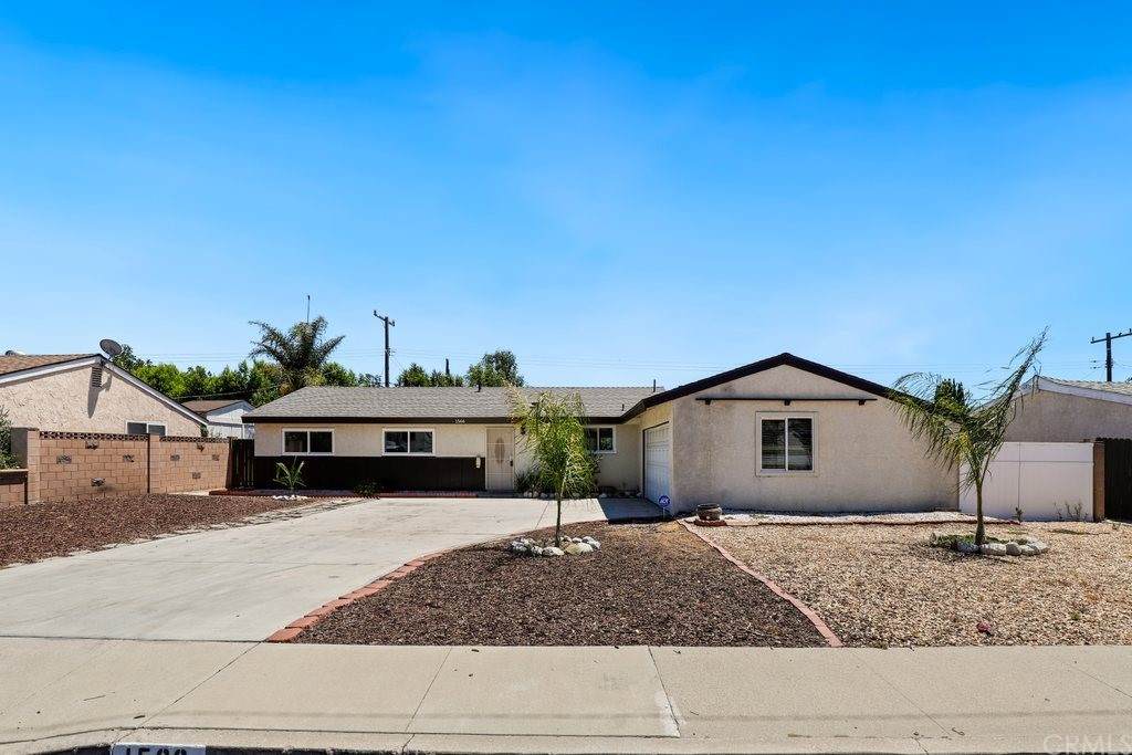 1566 Agnew Street - Photo 1