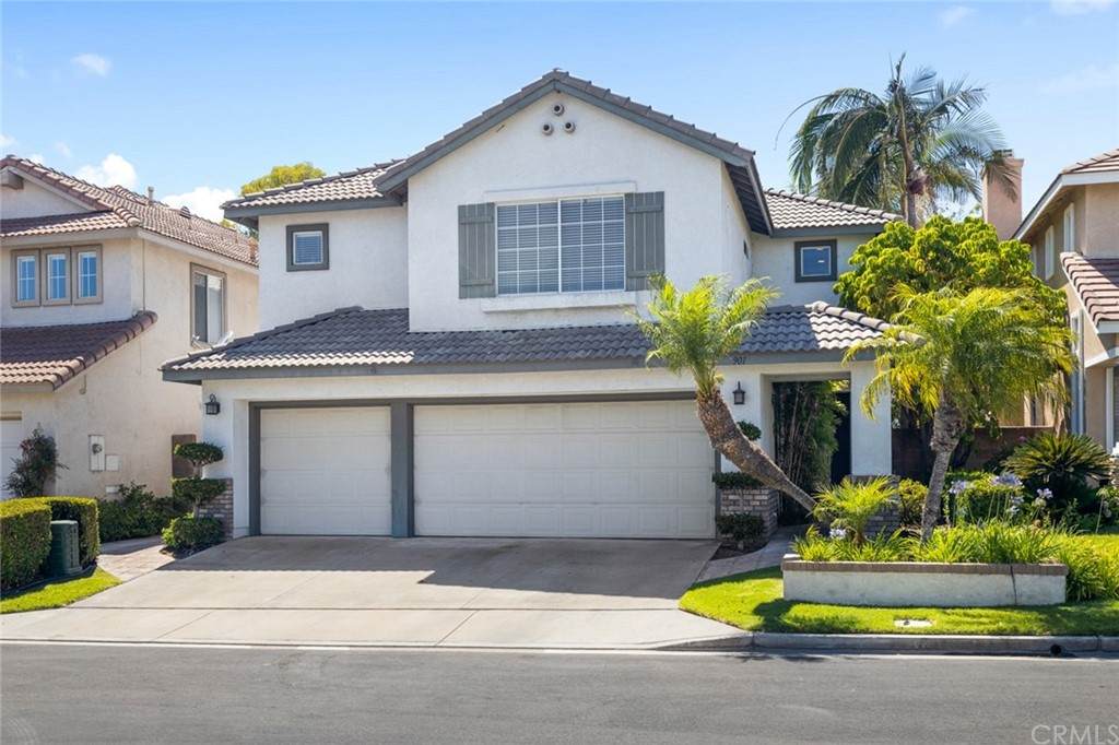 901 Ziegler Way - Photo 1