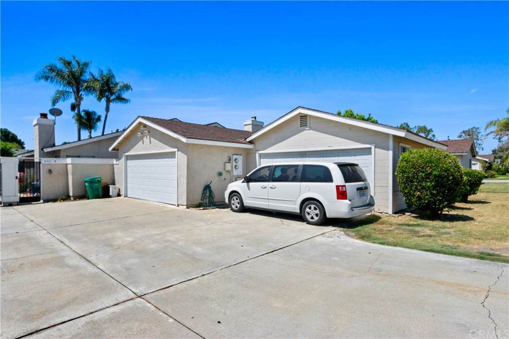 4661 Oceanside Drive - Photo 1