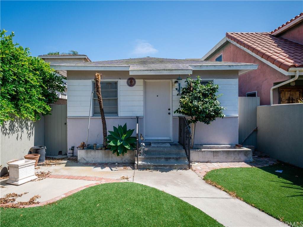 668 Marr Street - Photo 1