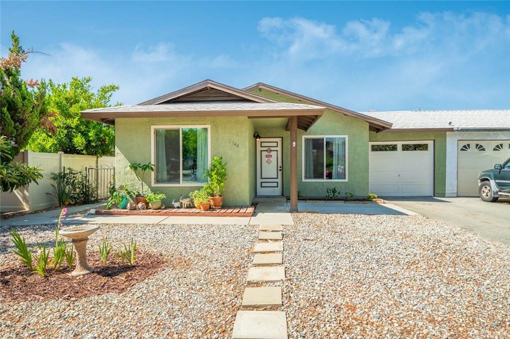 5346 Evelyn Drive - Photo 1