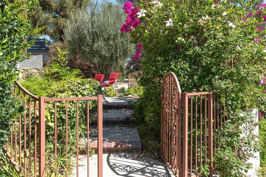 5117 Glen Arran Lane - Photo 1