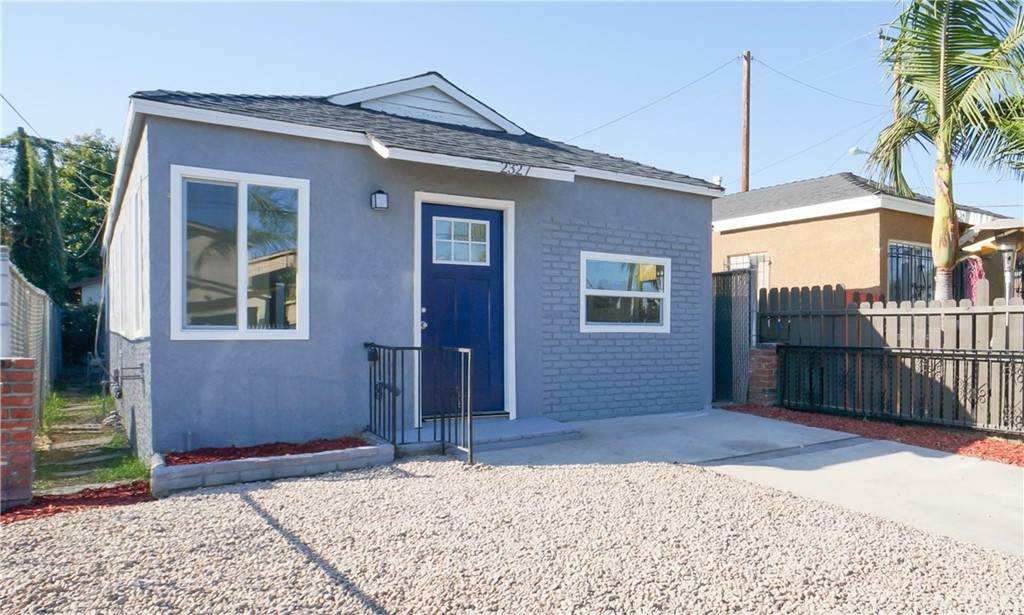 2327 Hatchway Street - Photo 1