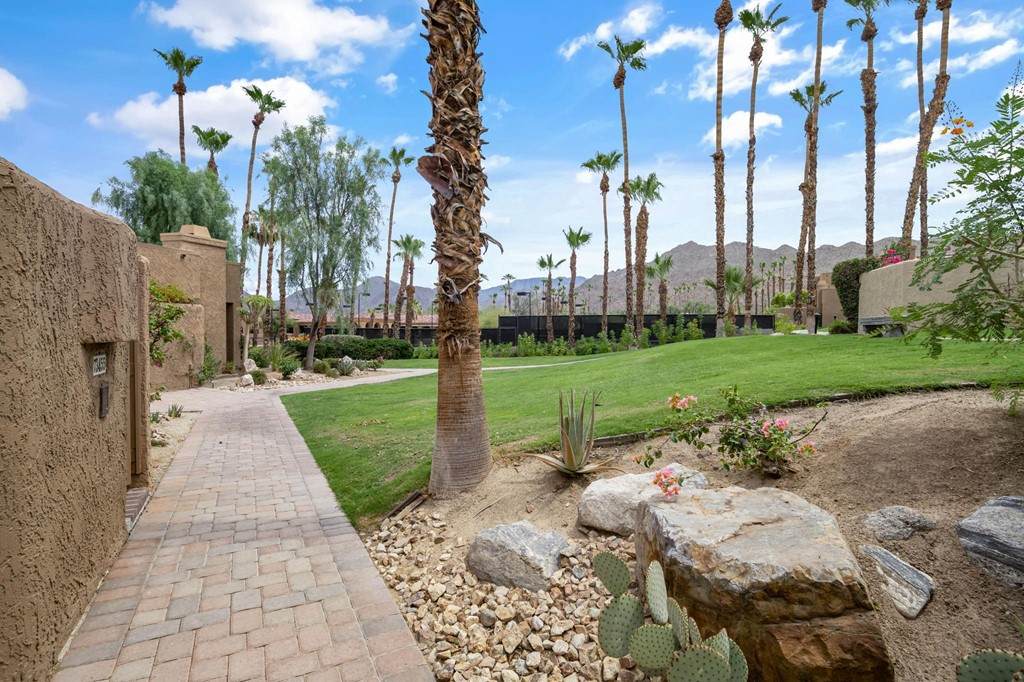 73455 Foxtail Lane - Photo 1