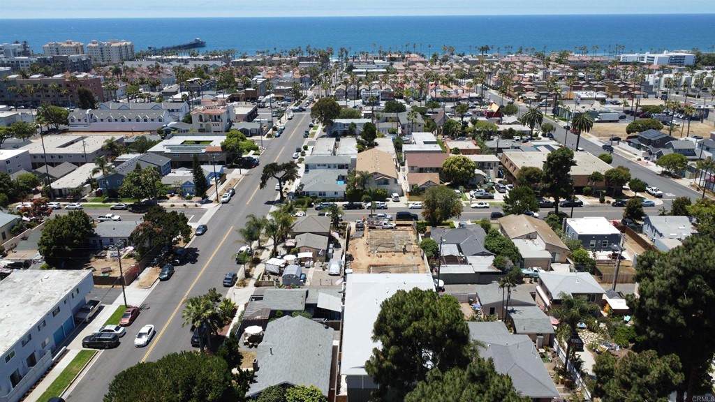 606 Ditmar Street - Photo 1