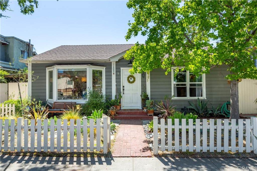 1045 Prospect Avenue - Photo 1