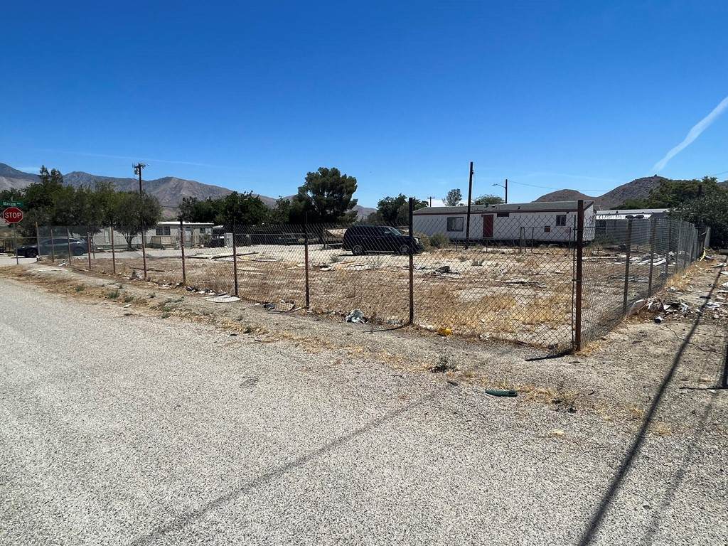 2 Maxine Ave Avenue - Photo 1