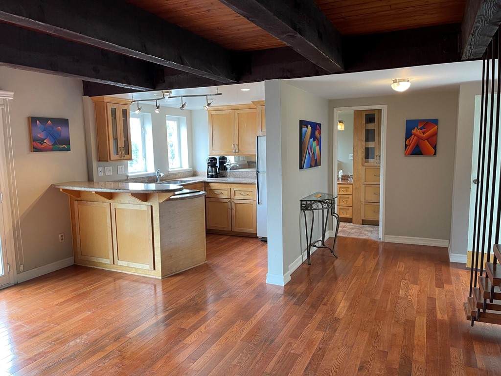 1521 Seal Way - Photo 1