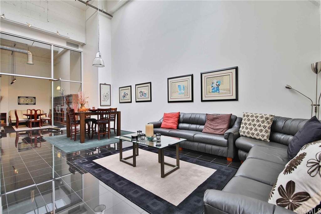 420 San Pedro Street - Photo 1