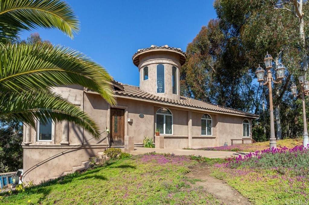 537 Hoover Street Street - Photo 1