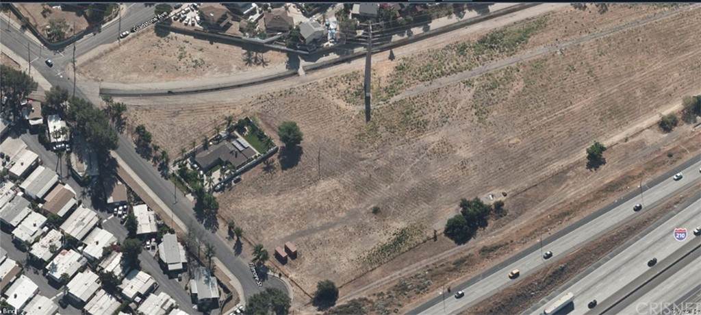 11607 Gladstone Ave - Photo 1