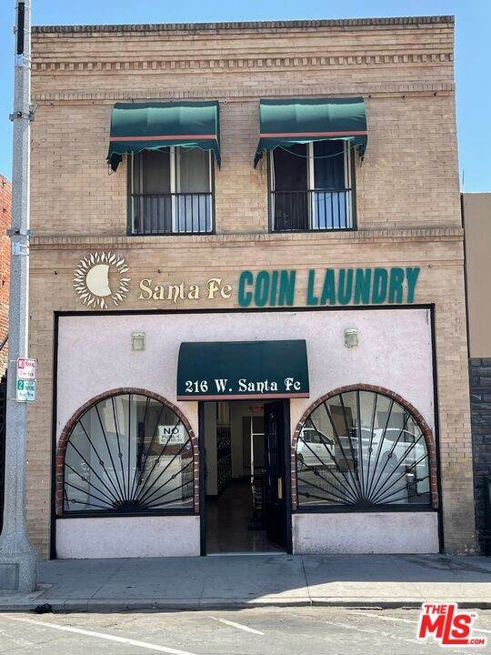 216 Santa Fe Avenue - Photo 1