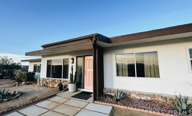 7337 Victoria Avenue - Photo 1