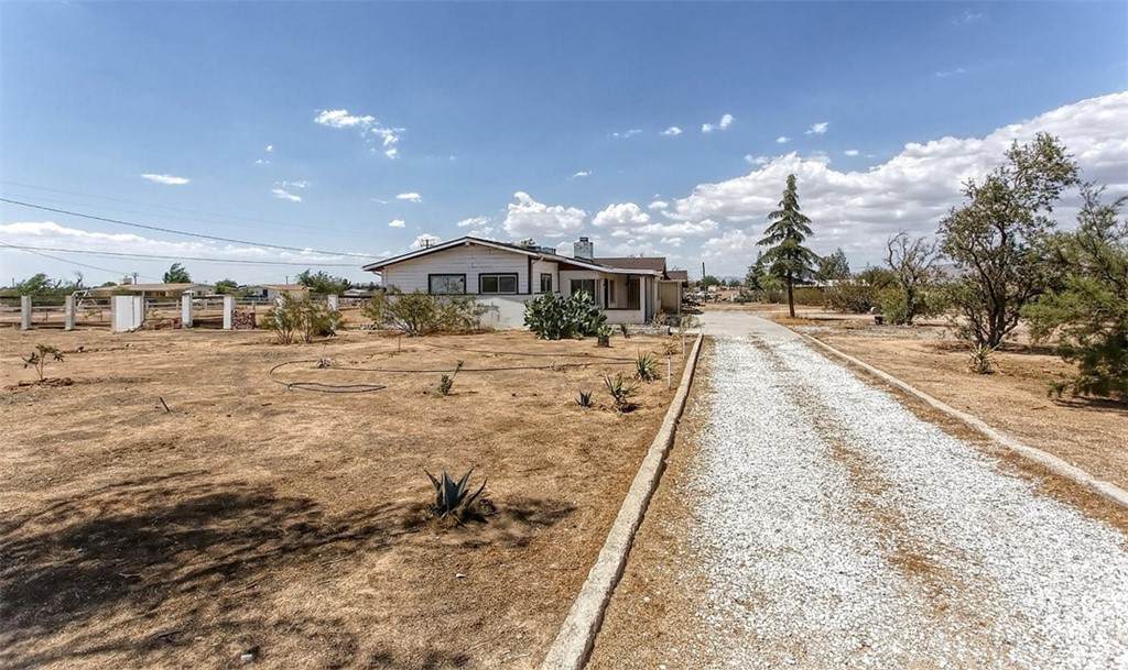 21972 Viento Road - Photo 1