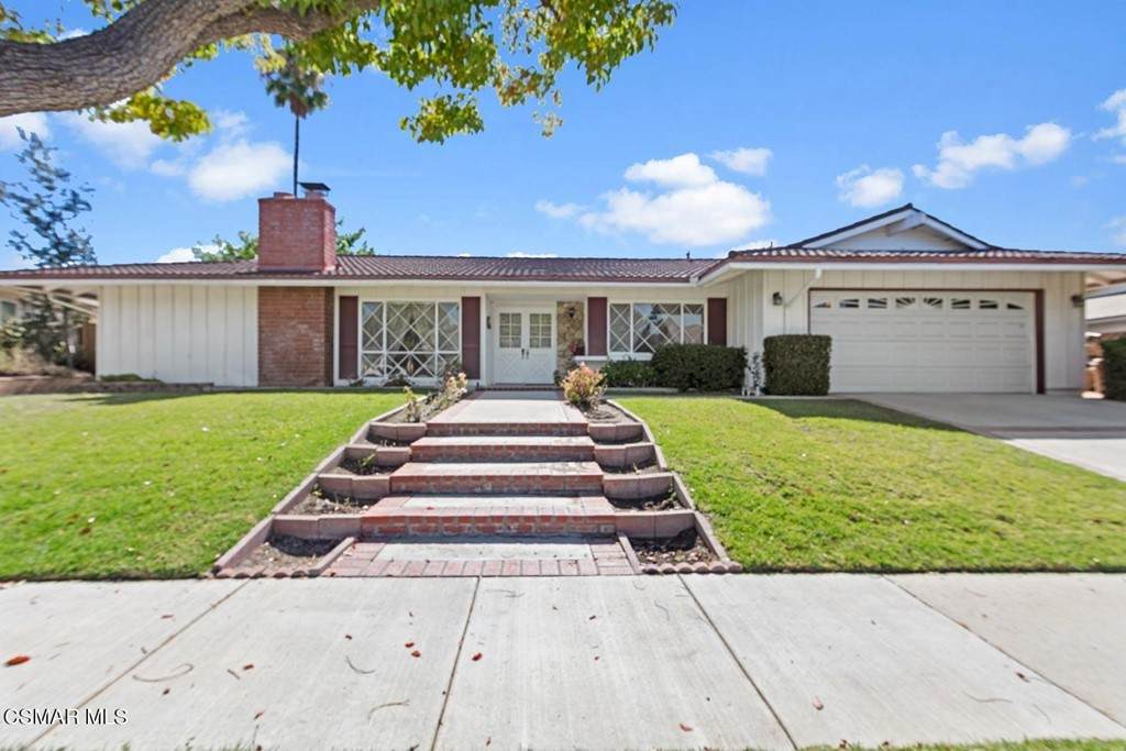 1376 Feather Avenue - Photo 1