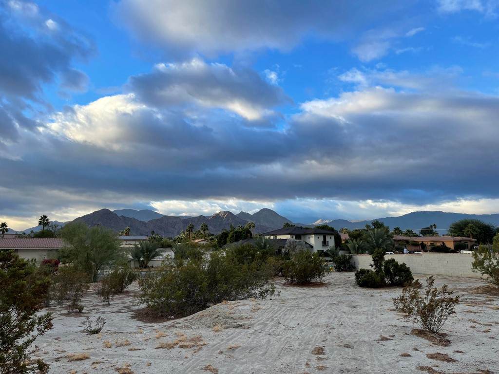 77620 Mountain View - Photo 1