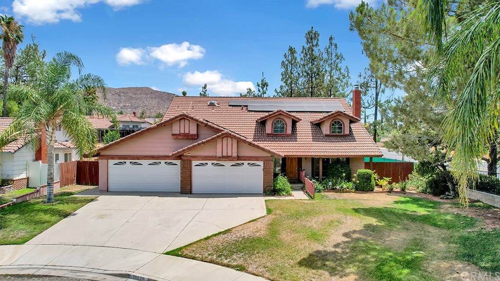 10994 Lemonwood Circle - Photo 1