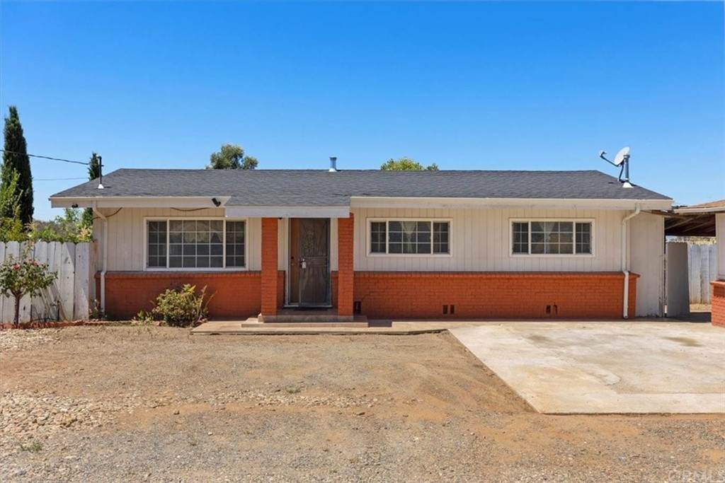2815 Louis Avenue - Photo 1