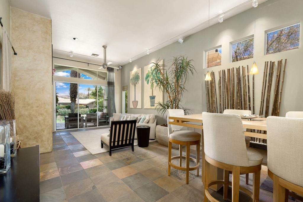 550 Desert Holly Drive - Photo 1