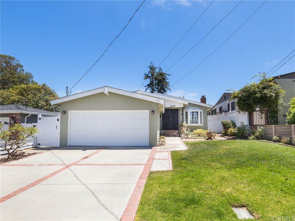 528 Sycamore Avenue - Photo 1