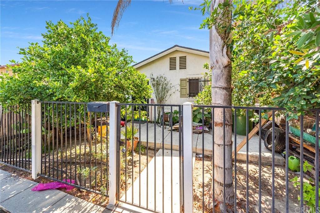 10714 Gorman Avenue - Photo 1