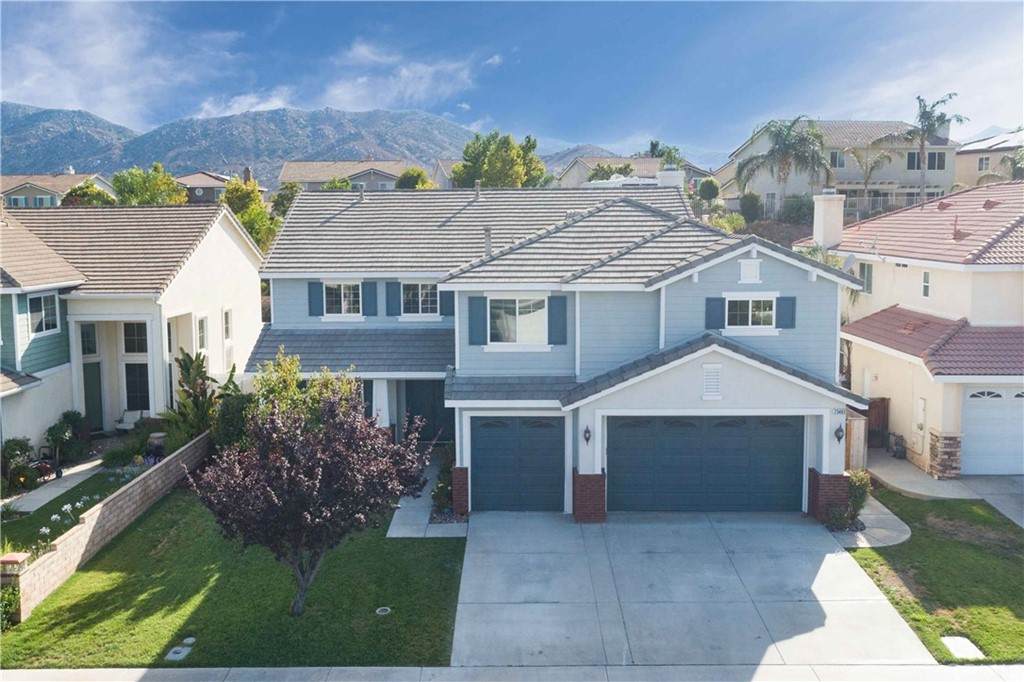23483 Karen Place - Photo 1