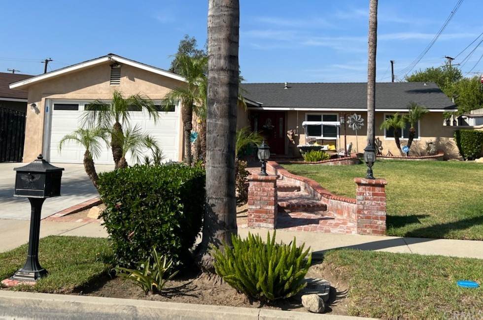 536 Peckam Drive - Photo 1
