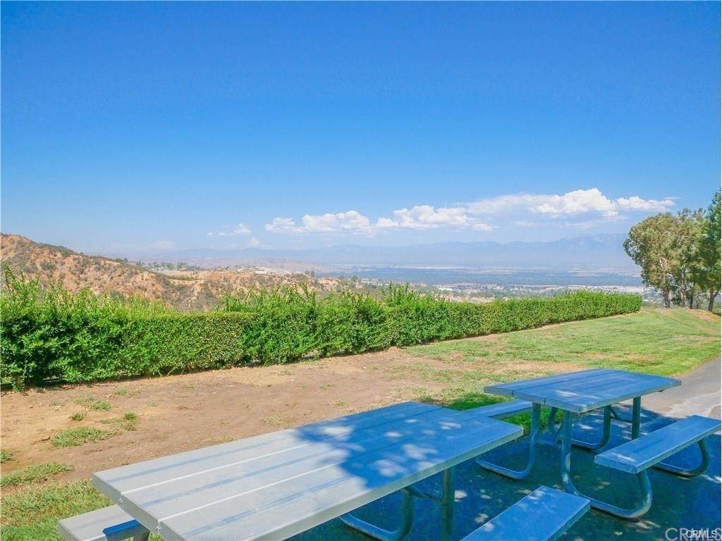 2616 Avenida Del Vista - Photo 1