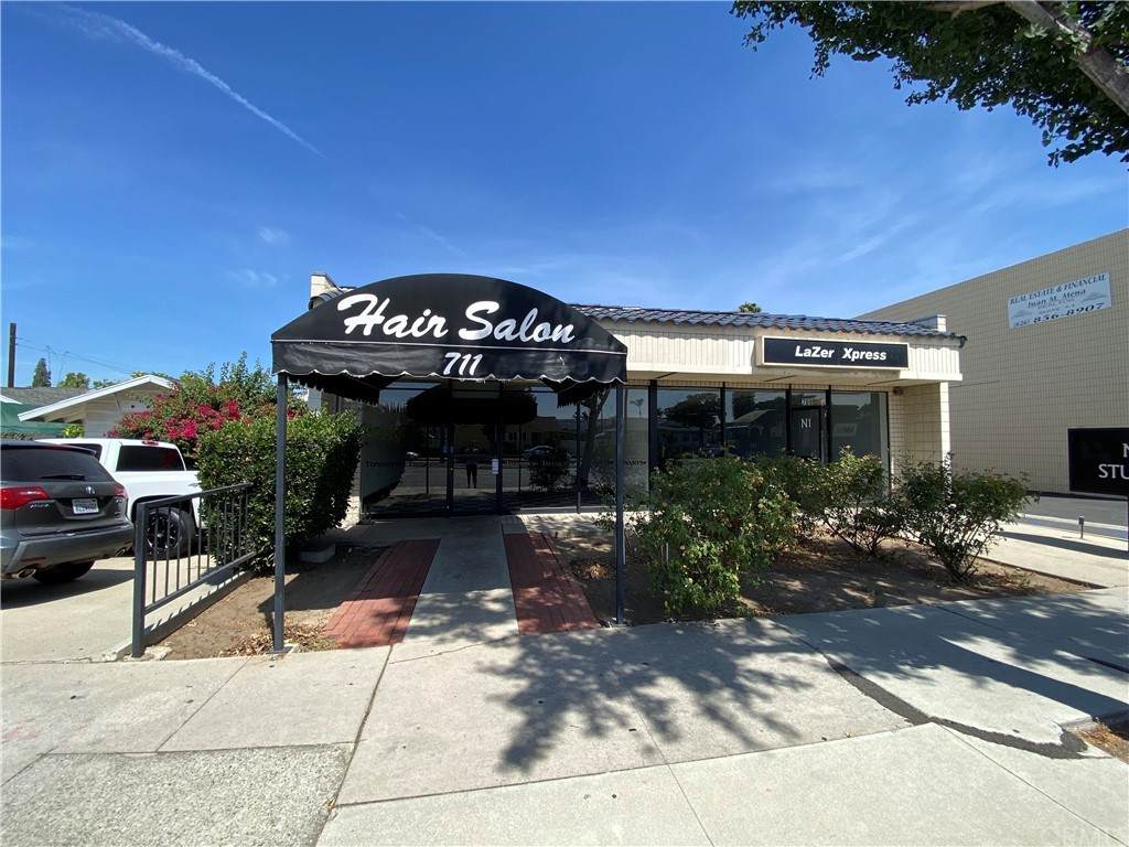 711 Glendora Avenue - Photo 1