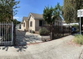 244 Gage Avenue - Photo 1
