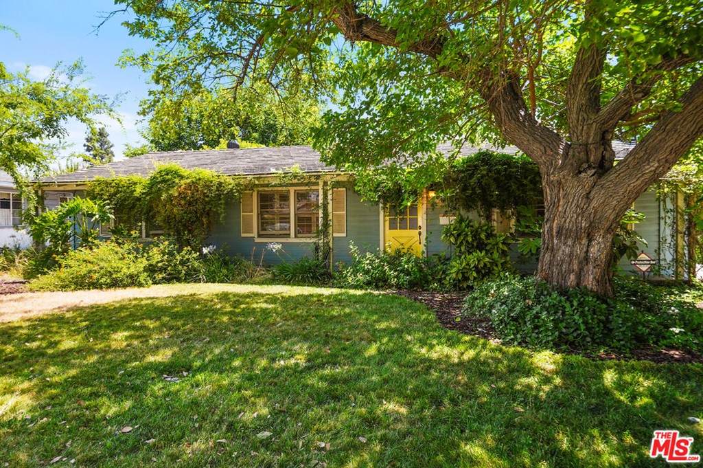 6120 Laurelgrove Avenue - Photo 1