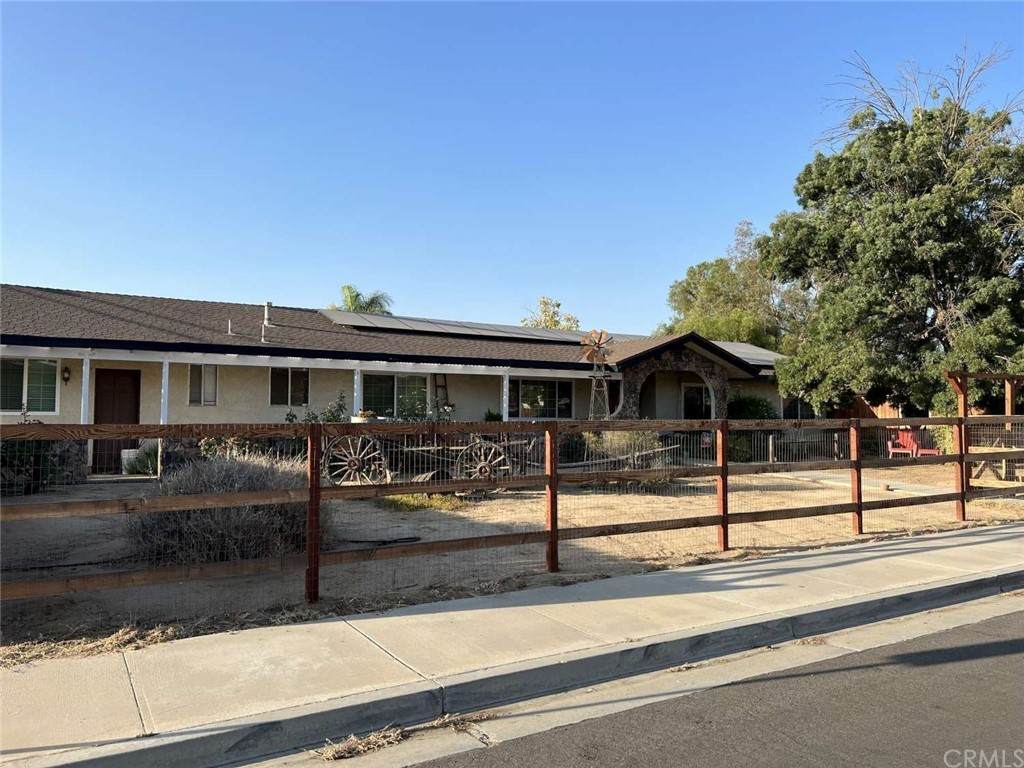 41770 Kandis Court - Photo 1