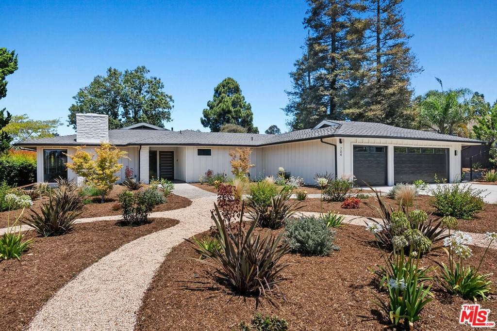 704 Camino Concordia - Photo 1
