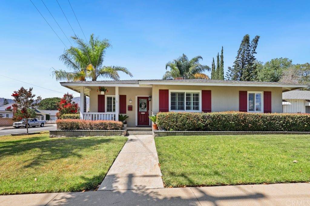 403 Ada Avenue - Photo 1