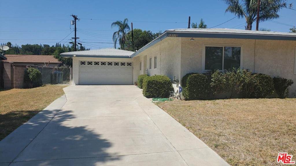22115 Hackney Street - Photo 1