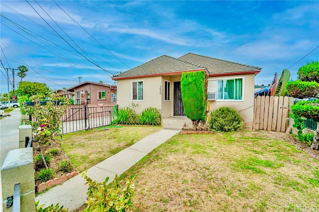 1616 Plaza Del Amo - Photo 1
