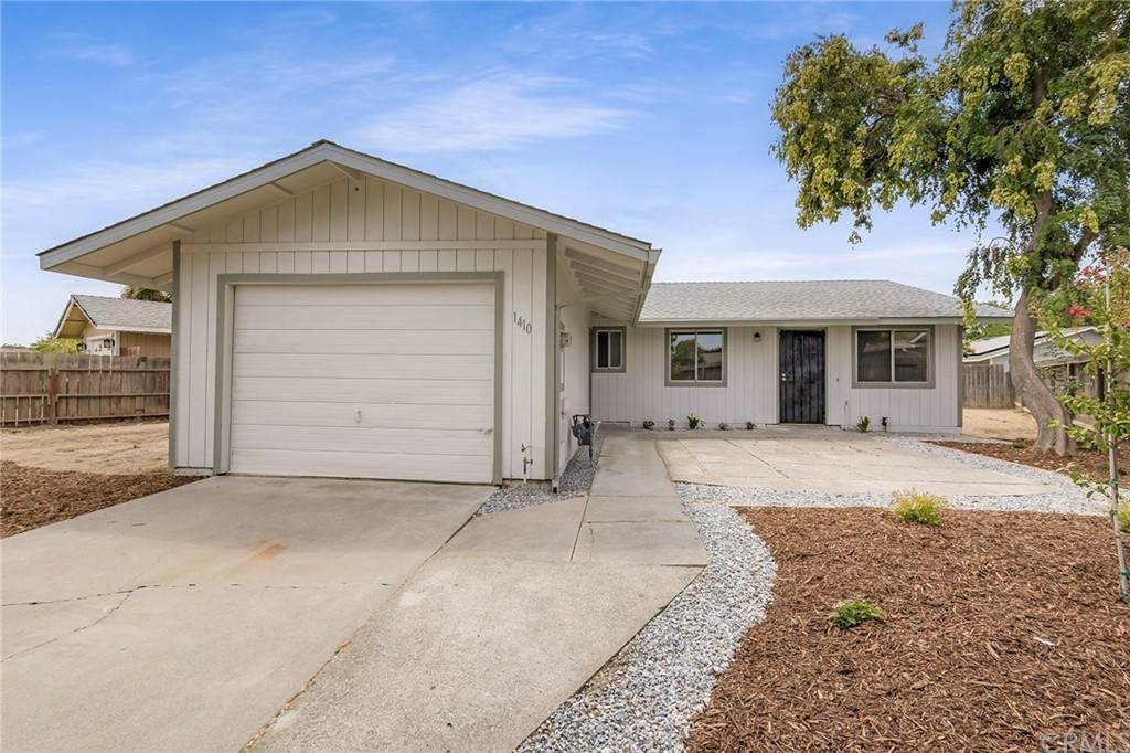 1410 Esperanza Avenue - Photo 1