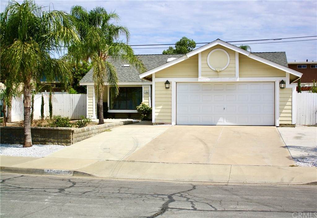 25540 Vista Famoso Drive - Photo 1