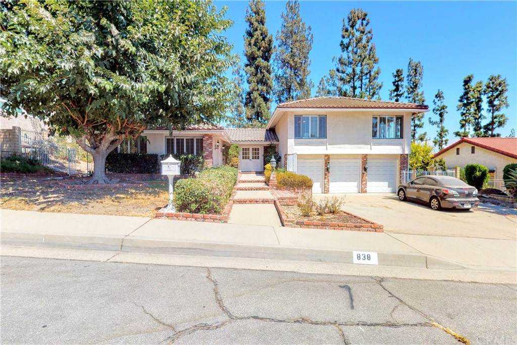 838 Westridge Avenue - Photo 1