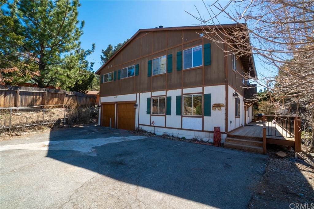 1290 Skyview Court - Photo 1