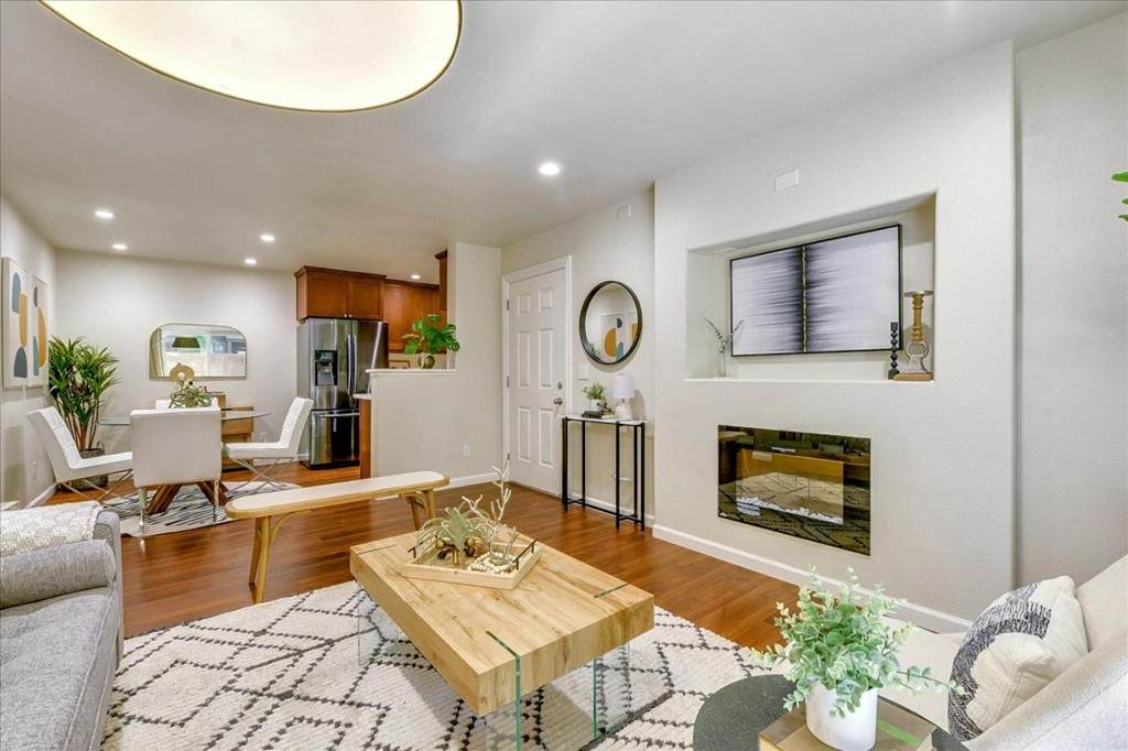 1159 Yarwood Court - Photo 1