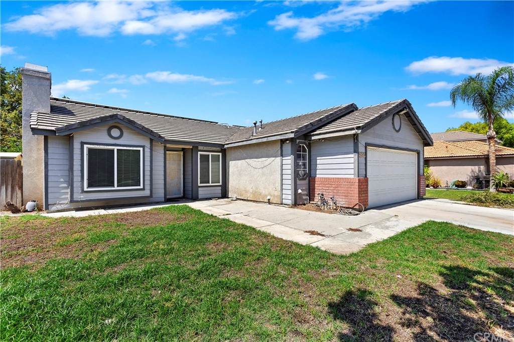 4512 Wabash Court - Photo 1