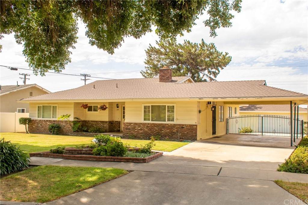 120 Nisbet Drive - Photo 1