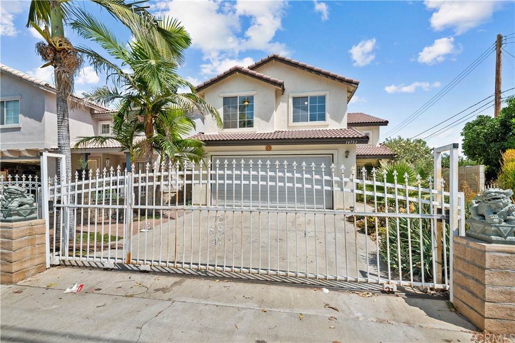 14753 Los Angeles Street - Photo 1
